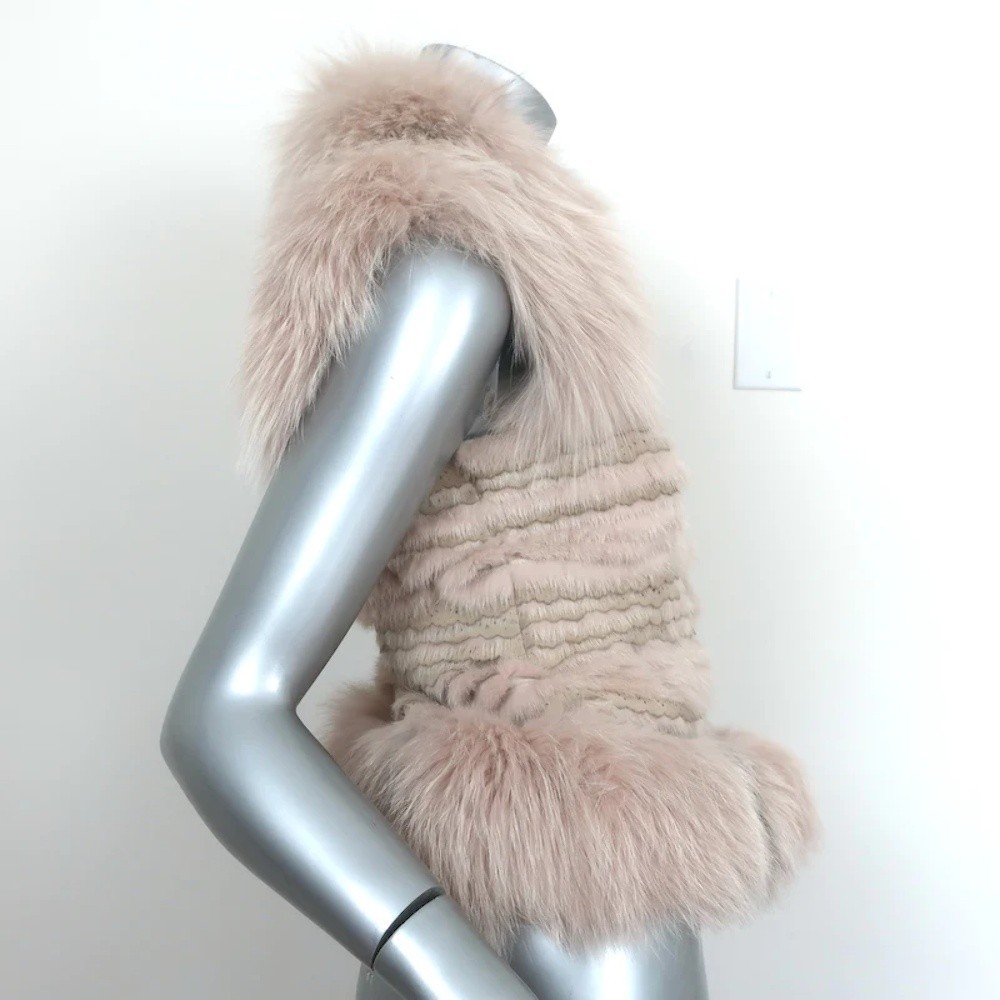 Christian Dior Fur Vest with Scalloped Suede Trim Blush Size US 4 - Picture 4 of 7